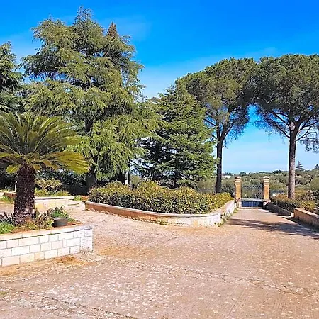 Ostuni Villa